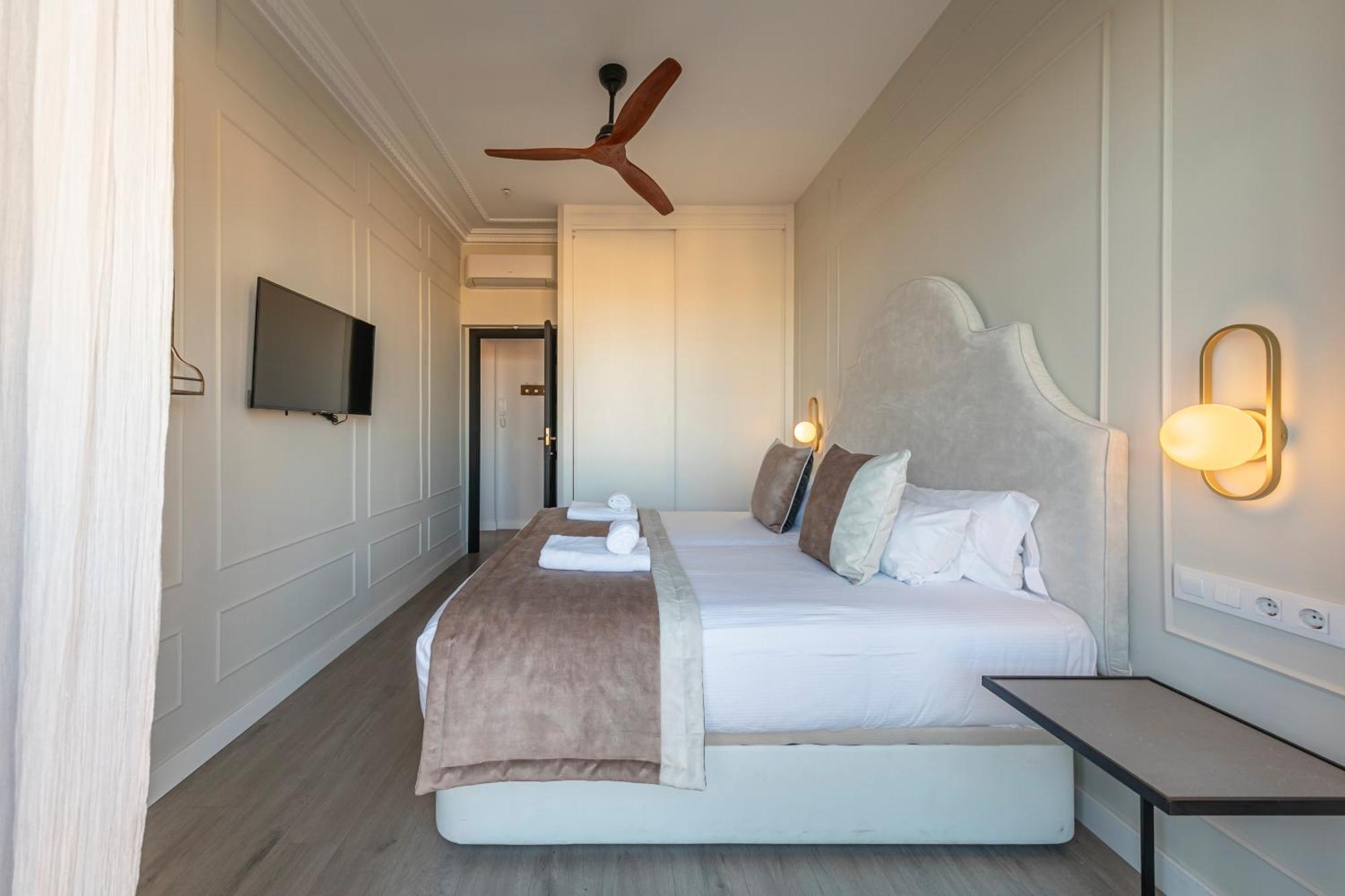 Isg Apartments Modern Atticpool At The Cathedralfree Parking Sevilla Exterior foto